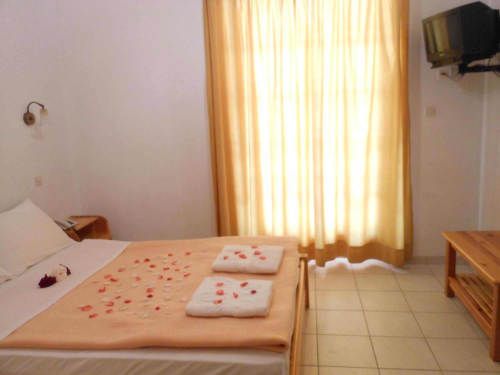 Studios Maria Paralio Astros Luaran gambar